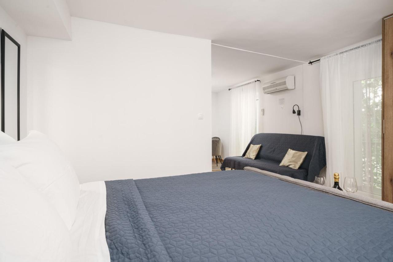Heritage Residence In Center With Pool- Apartments Vodice Ngoại thất bức ảnh